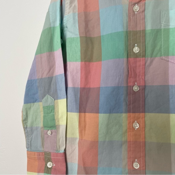 Gap Button Down - Small - Picture 15 of 16